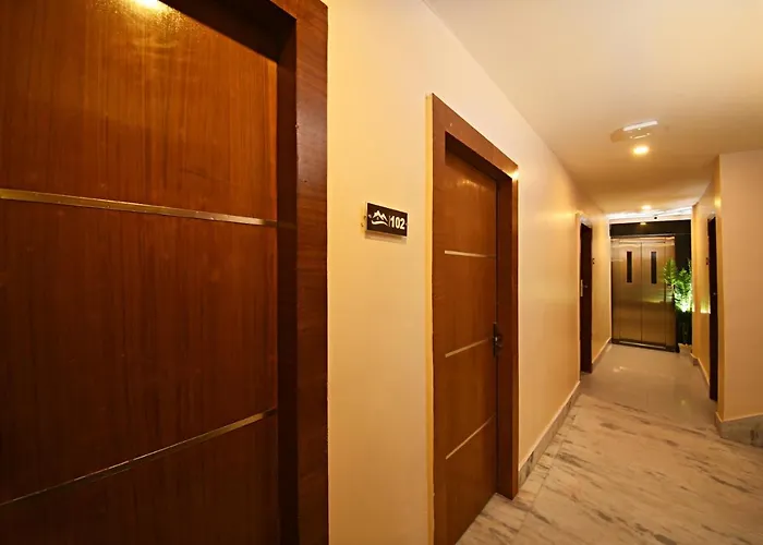 Capital Boutique Hotel 3*