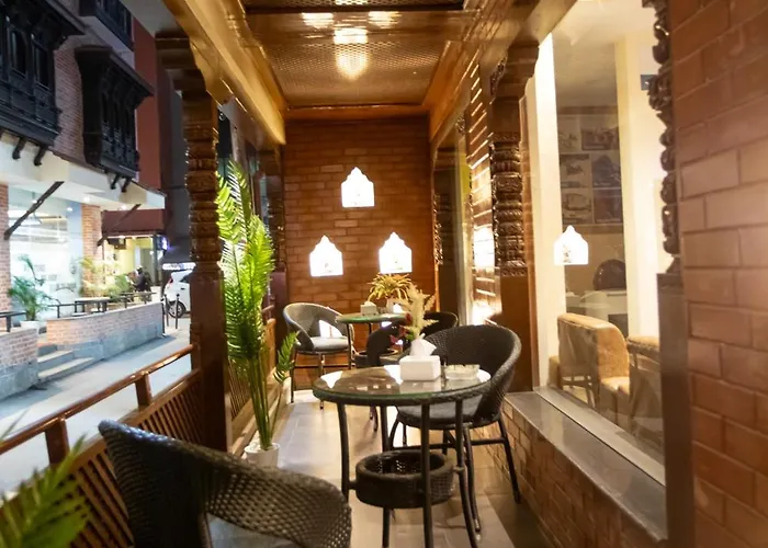 Отель Capital Boutique
