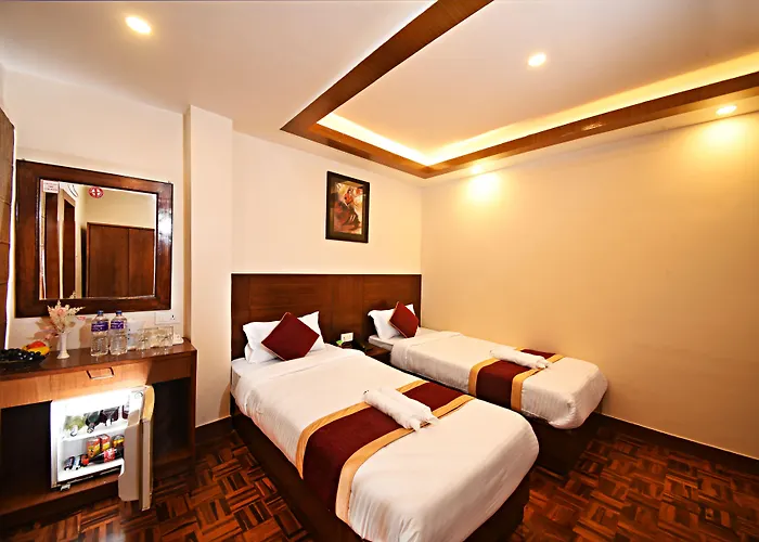 Capital Boutique Отель 3*